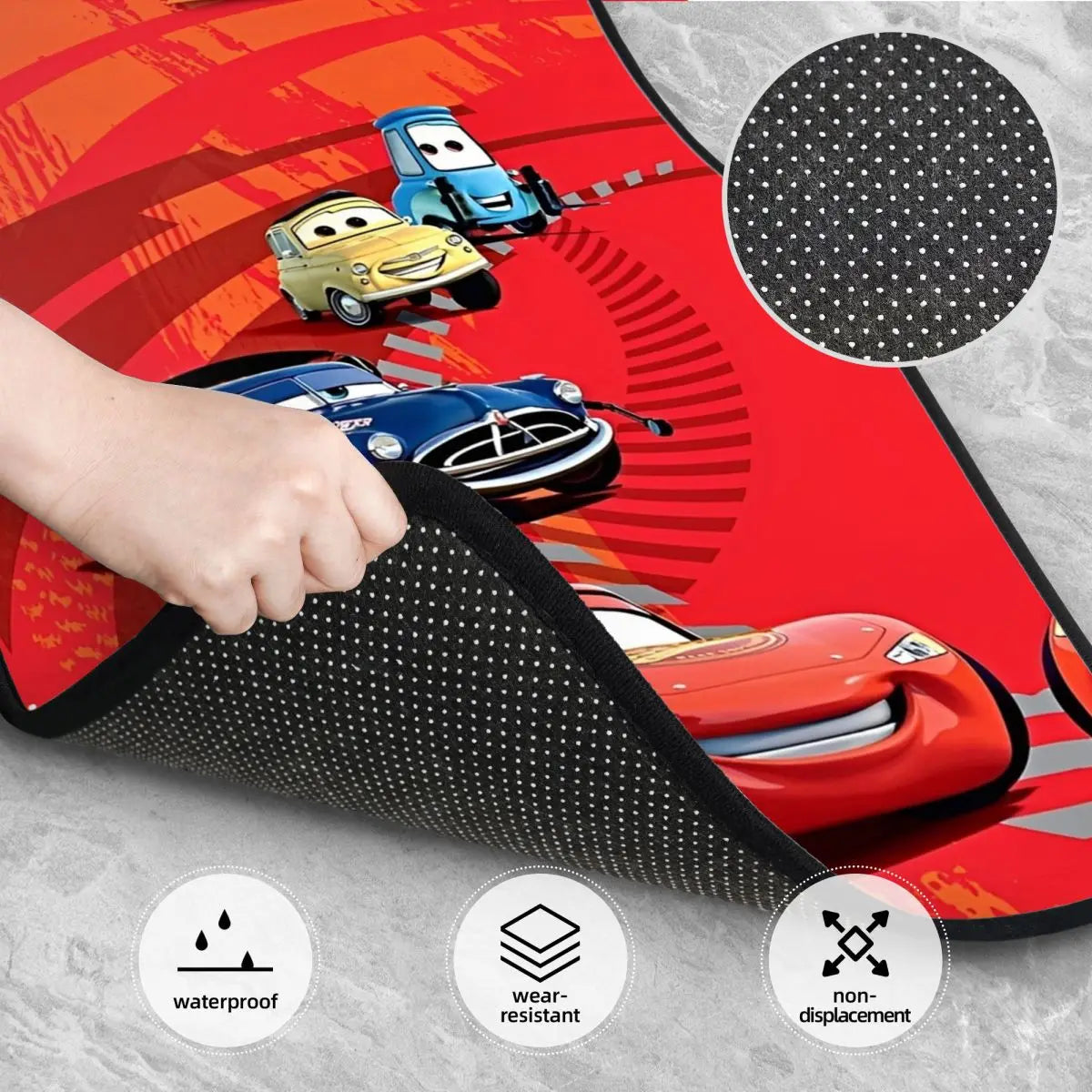 Tapis de Sol Cars pour Voiture - McQueen et Drapeau Damier