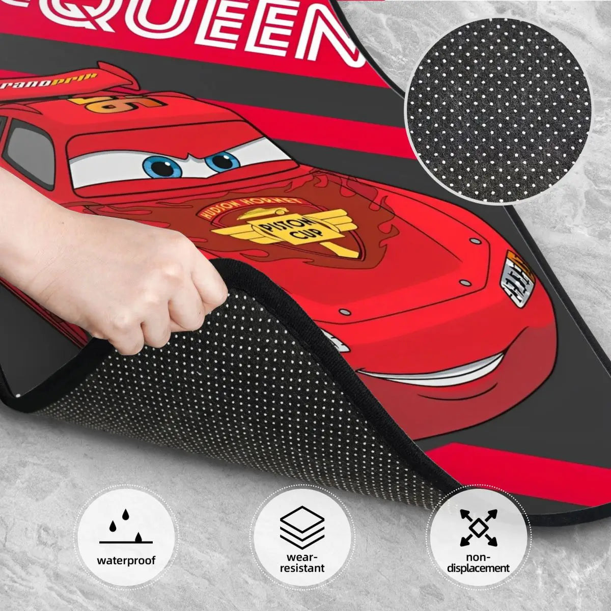 Tapis de Sol Cars pour Voiture - Sourire de McQueen